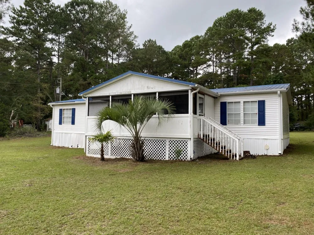 Custom lawn mowing service in Myrtle Beach, SC by J&J Home Services