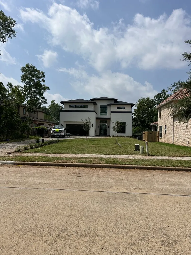 Trusted yard maintenance experts serving Sugar Land, TX - J&J Landscape and Irrigation