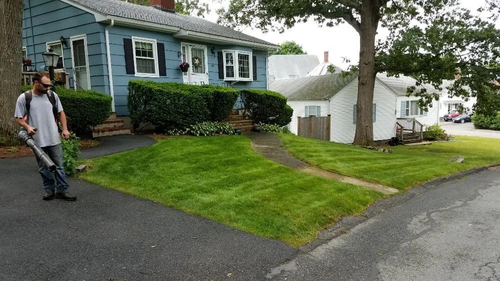 Reliable residential landscaping experts serving Lynn, MA - J&J Landscape