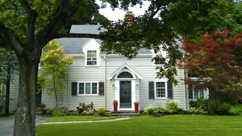 Top-rated lawn care service near you across Lynn, MA - J&J Landscape