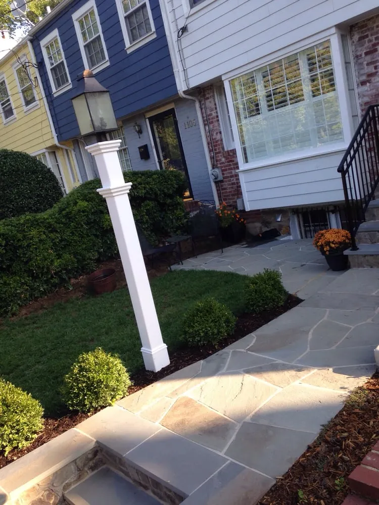Local garden landscaping in Lorton, VA by J&J Landscape Management