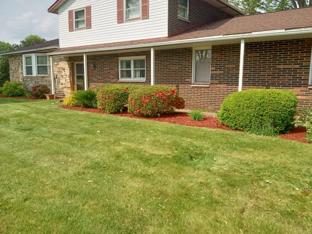 Affordable yard cleanup service in Canton, OH - J&J Landscaping and Handyman Services