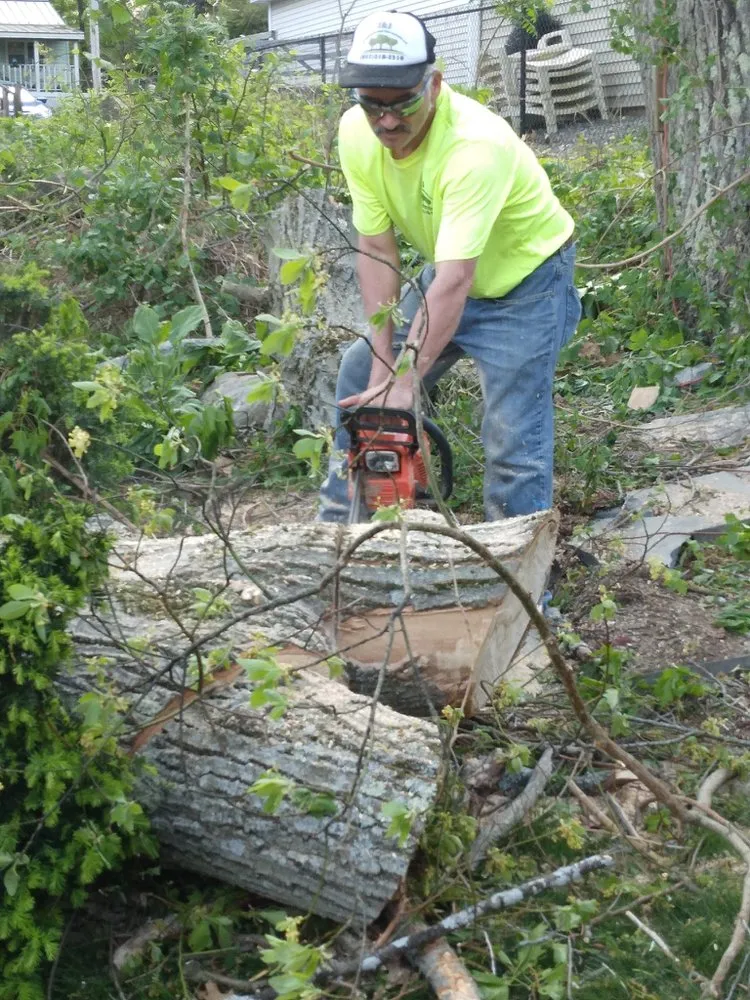 Expert residential landscaping experts serving Providence, RI - J&J Landscaping and Tree Service