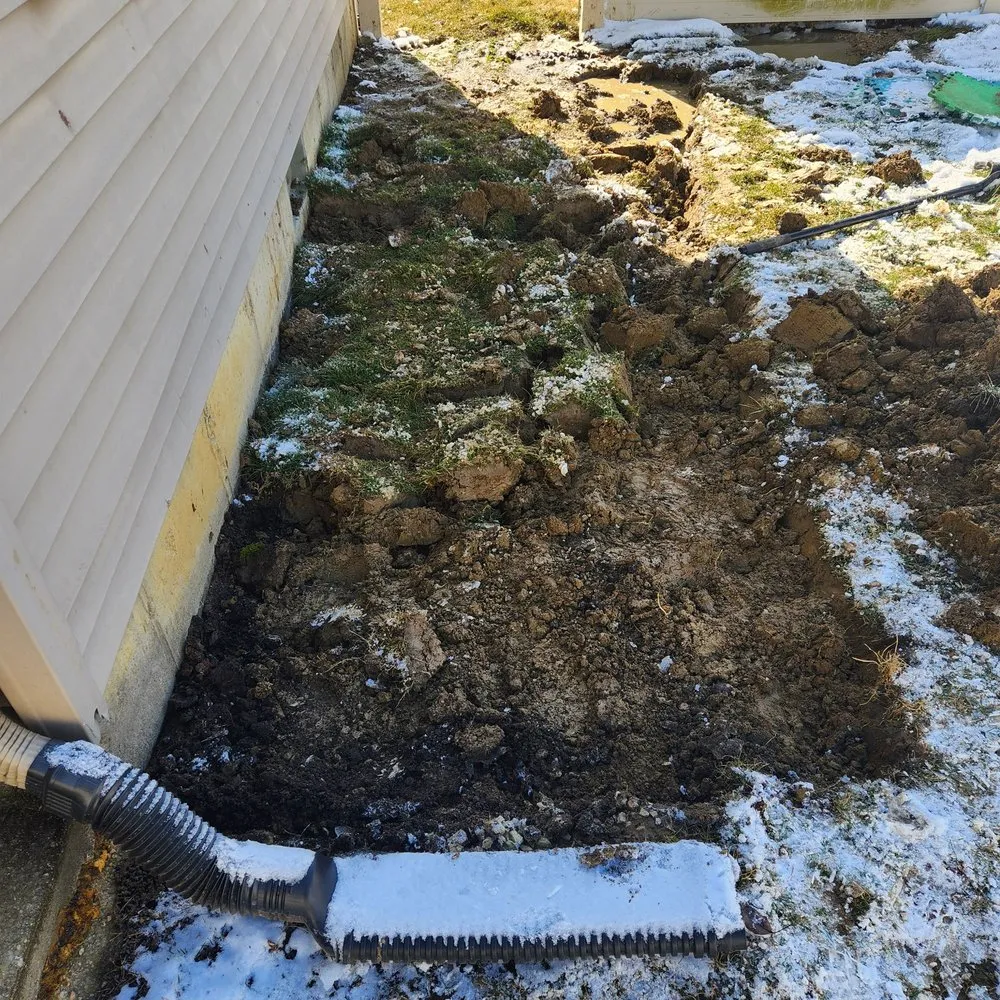 Professional yard maintenance in Griffith, IN - J&J Landscaping and Tree Servie