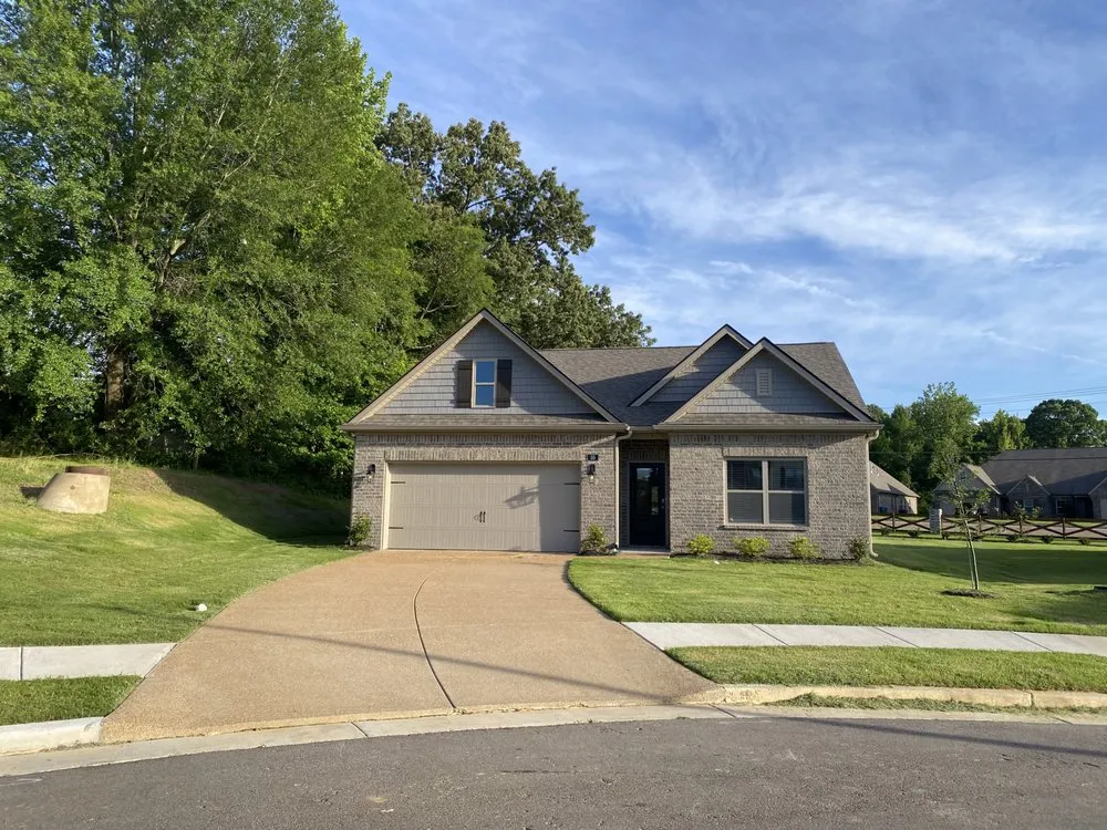 Professional landscape installation experts serving Covington, TN - JJ Landscaping