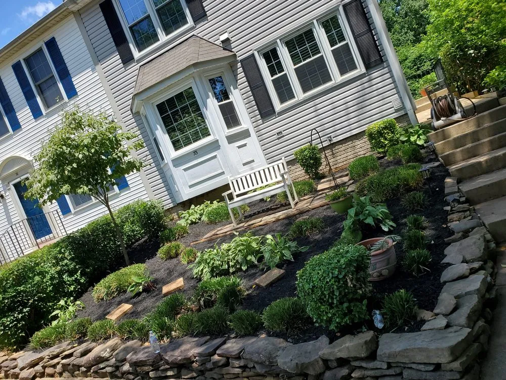 Local yard cleanup service experts serving Gainesville, VA - J&J Landscaping