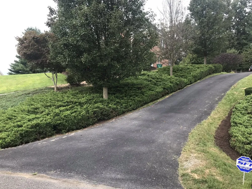 Top-rated lawn mowing service in Harrisonburg, VA - J&J Landscaping