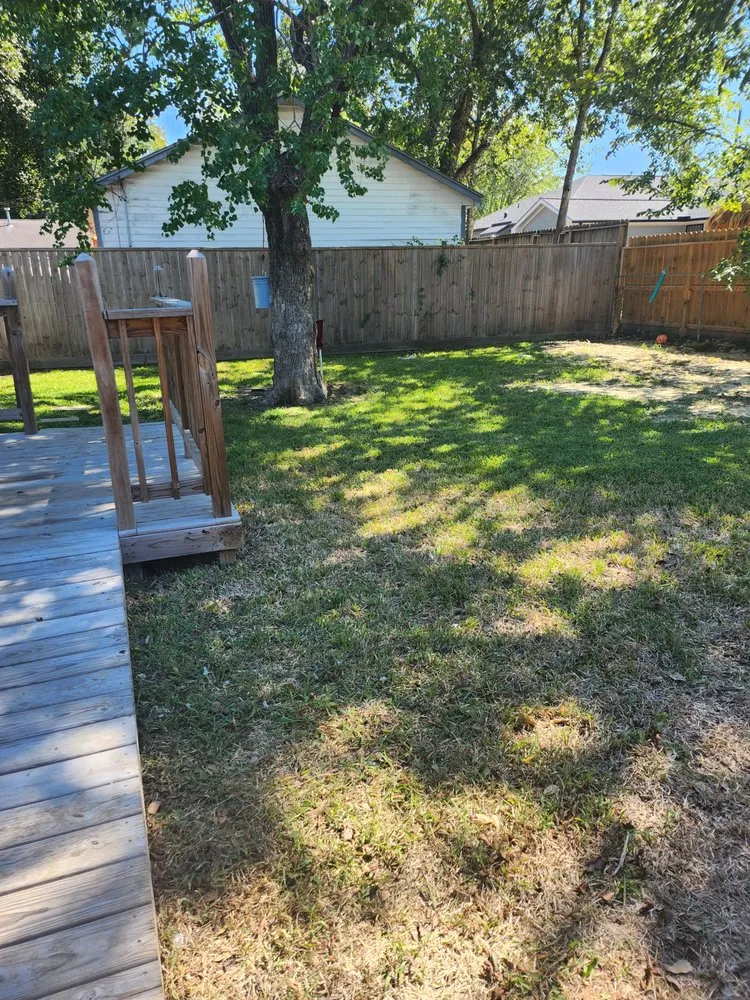 Expert lawn care service in Houston, TX by Jj Landscaping Services