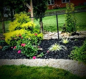 Top-rated residential landscaping experts serving Winchester, IN - J&J Landscaping