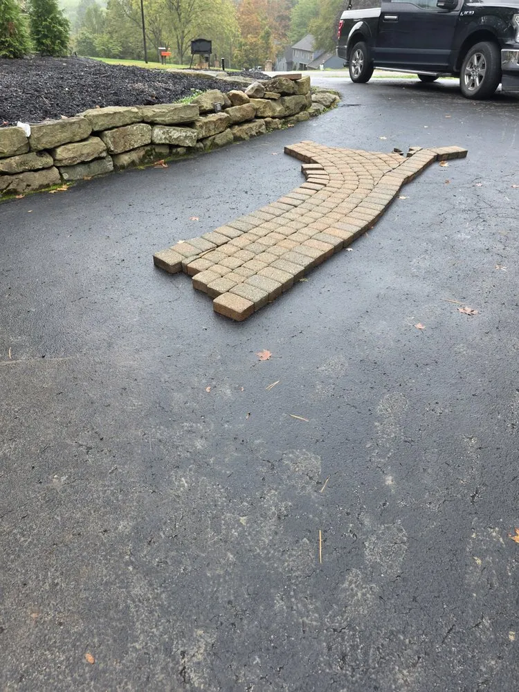 Reliable garden landscaping experts serving Youngstown, OH - J&J Landscaping