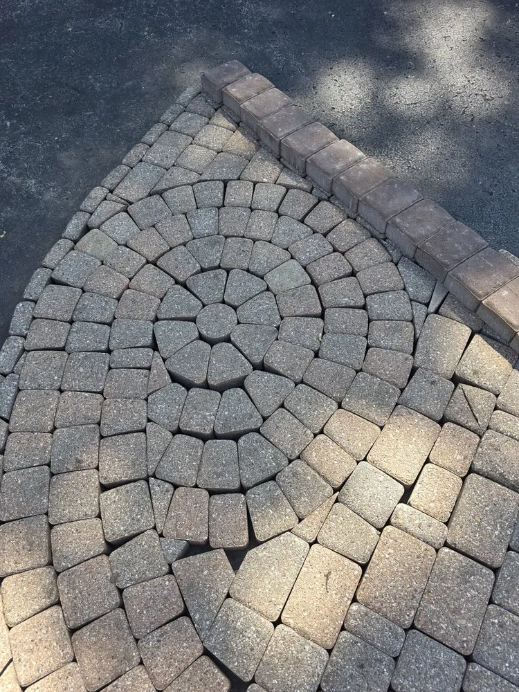 Affordable residential landscaping in Youngstown, OH - J&J Landscaping