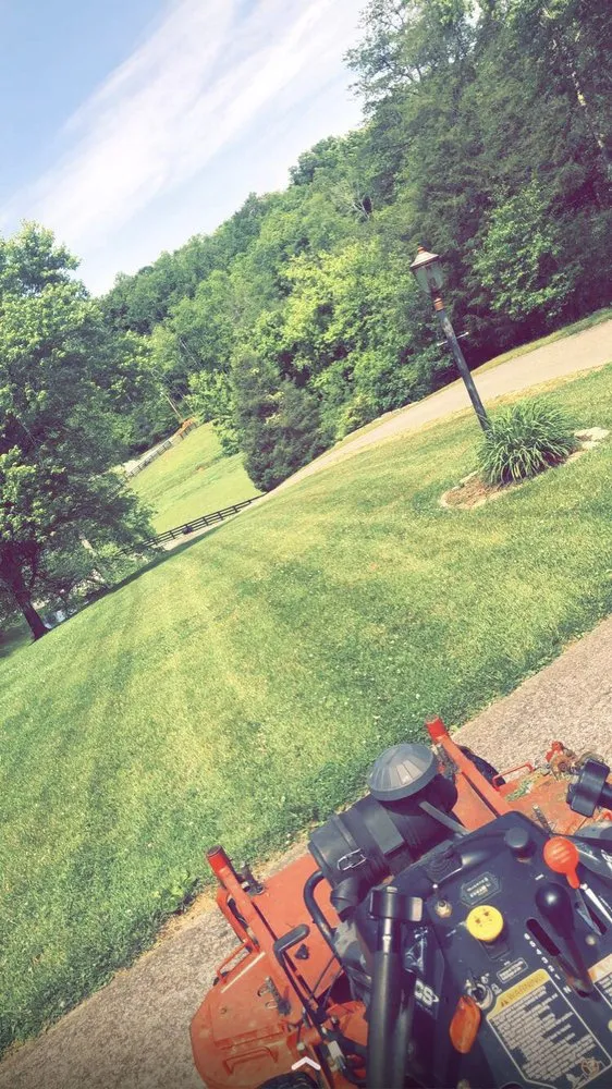 Custom garden landscaping experts serving Elizabethton, TN - J&J Lawn Care and Pressure Washing