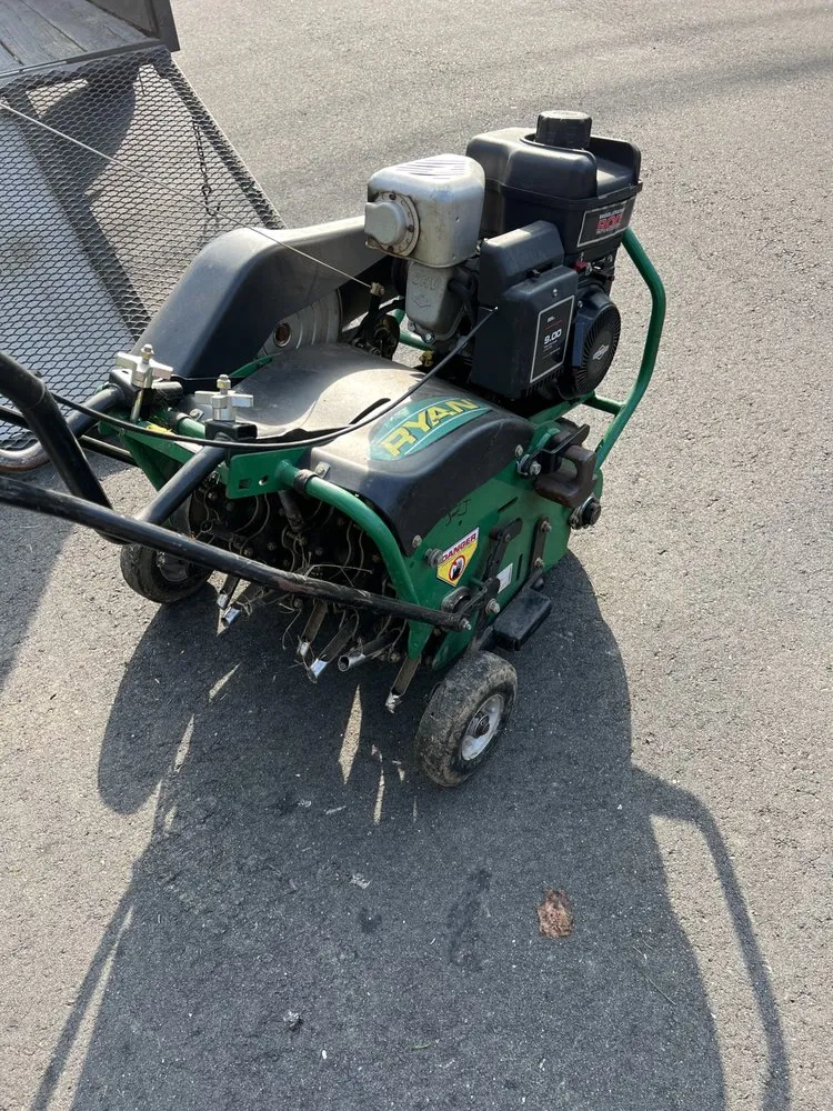 Professional lawn care service near you in Riverside, CT by J&J Lawn Care