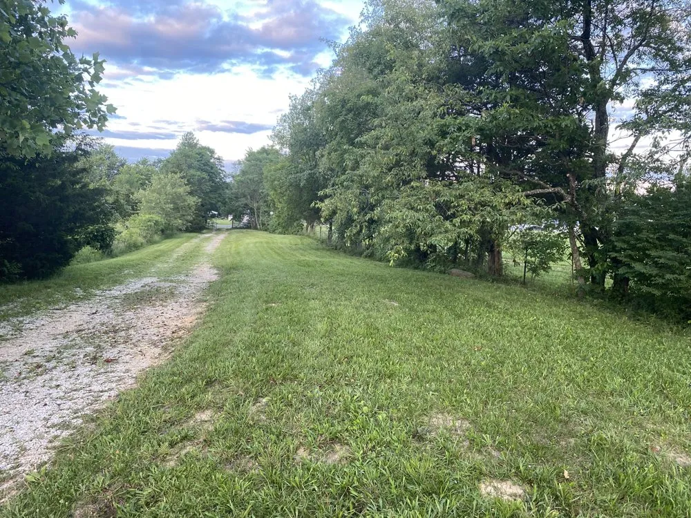 Trusted landscaping services experts serving Radcliff, KY - JJ Lawn Service