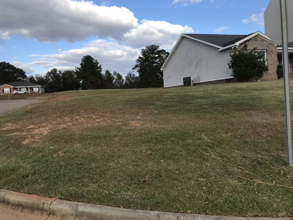 Trusted yard cleanup service for residential properties in New Brockton, AL by J&J Lawncare