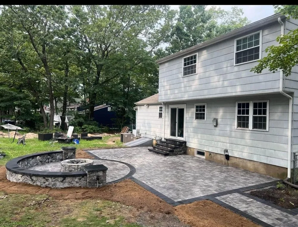 Custom lawn care service experts serving Hammonton, NJ - J&J Martinez Landscaping