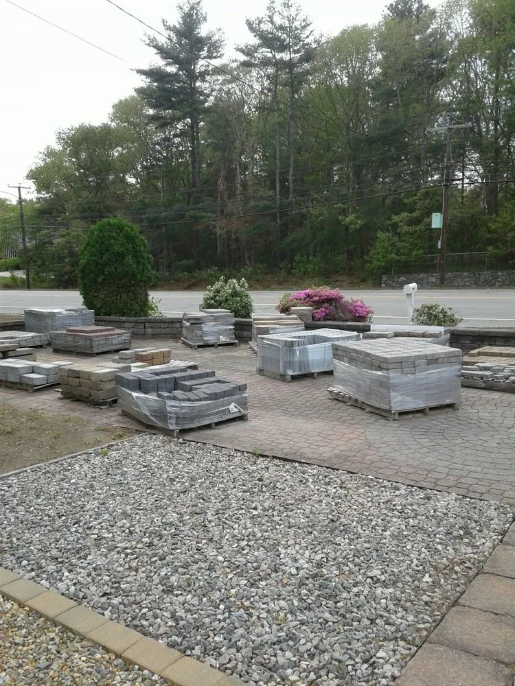 Expert garden landscaping in Coventry, RI - J&J Materials - Coventry