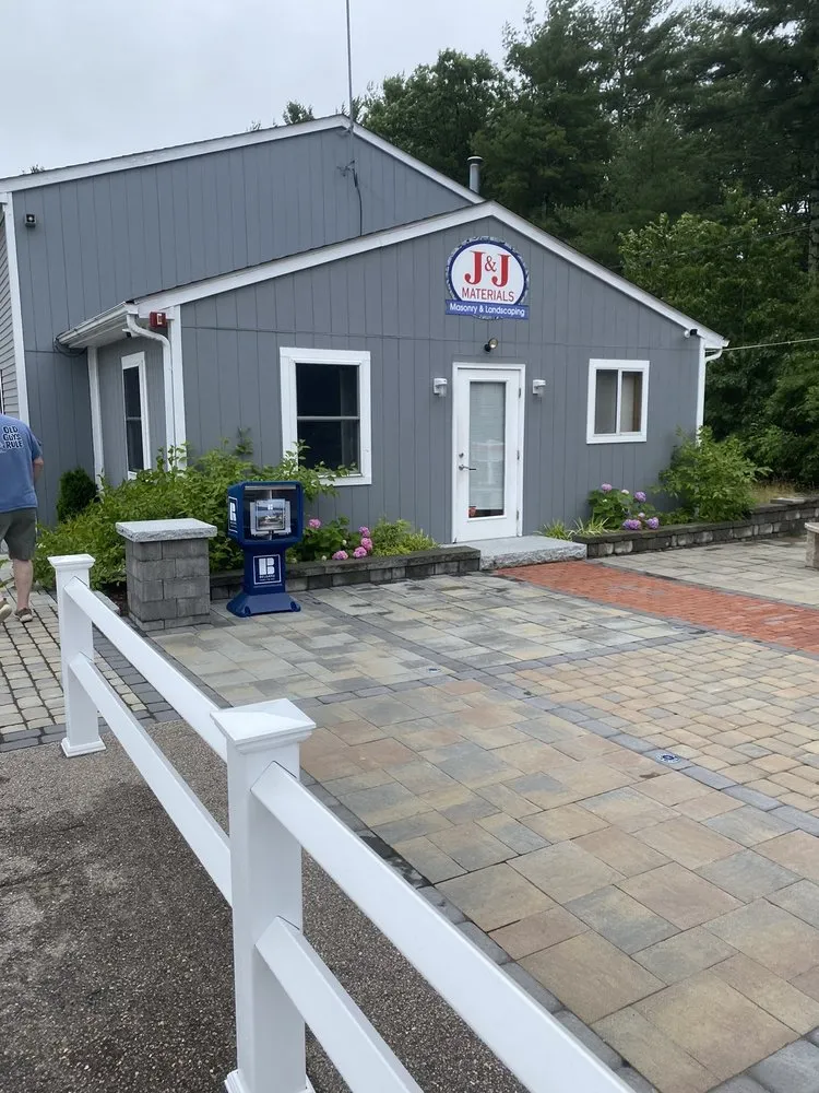 Reliable yard cleanup service experts serving Coventry, RI - J&J Materials - Coventry