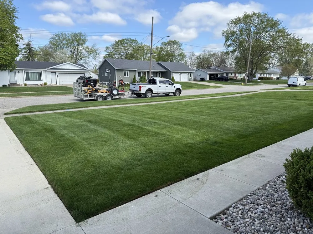 Custom outdoor landscaping experts serving Jenison, MI - J&J Outdoor Services