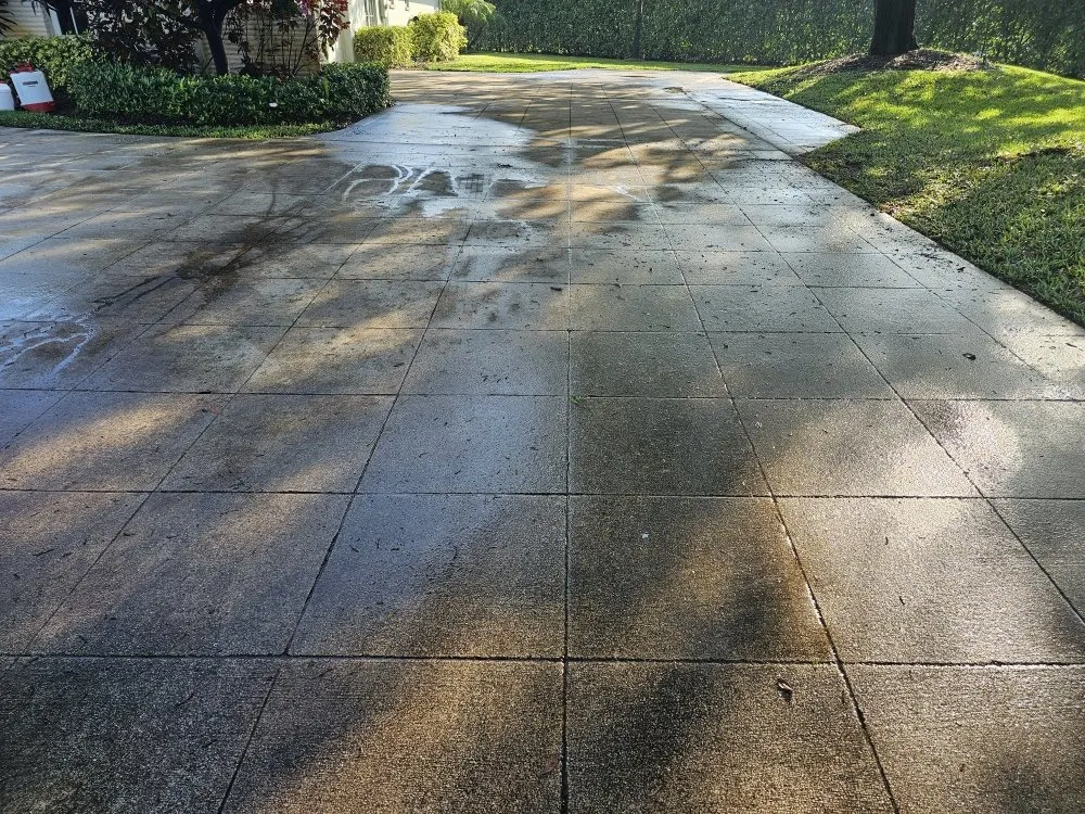 Expert yard maintenance experts serving Greenacres, FL - JJ Pavers
