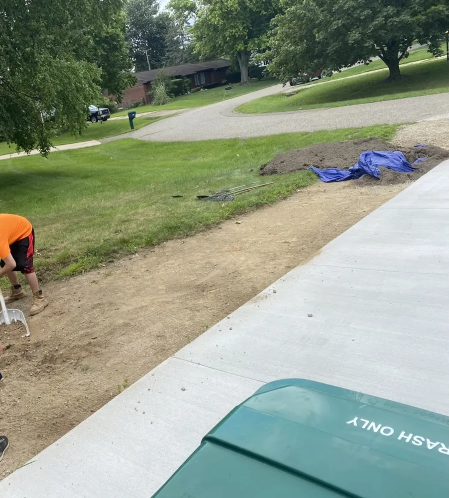 Top-rated yard maintenance for outdoor upgrades across Leonard, MI - J&J Quality Landscape