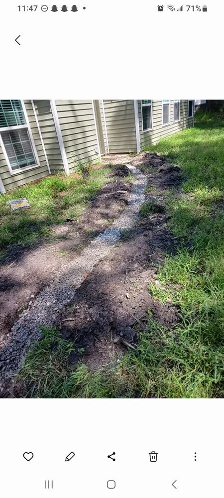 Custom yard cleanup service in Summerville, SC by J&J Services