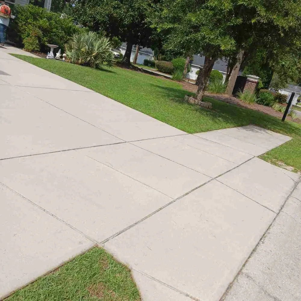 Custom lawn mowing service for year-round maintenance across Summerville, SC - J&J Services