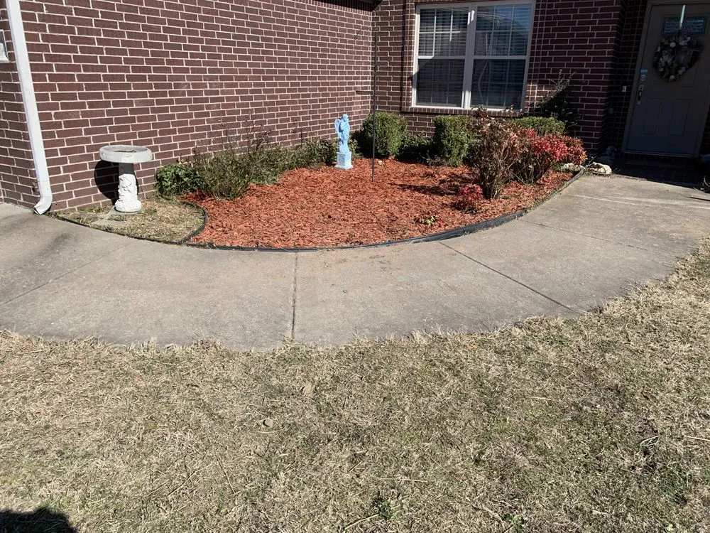Local yard cleanup service in Colcord, OK by JJ tree service