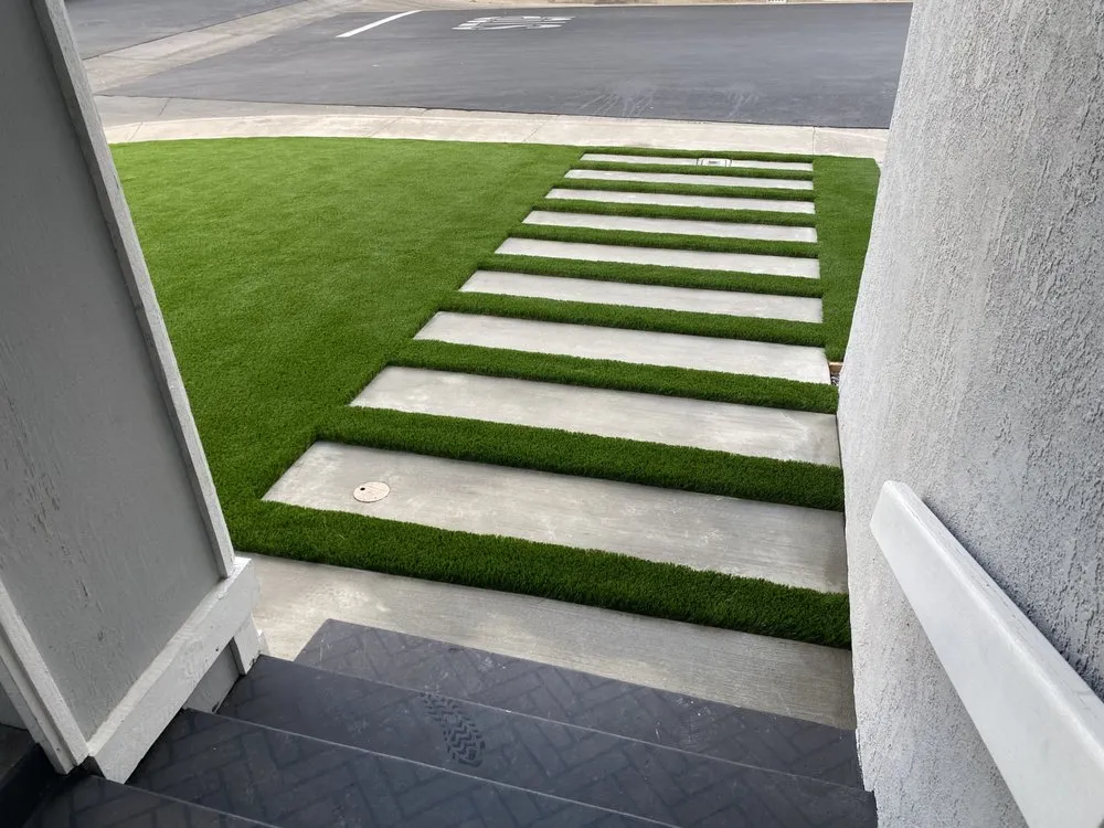 Affordable yard cleanup service in Lake Forest, CA - JJ Turf & Landscaping Designs