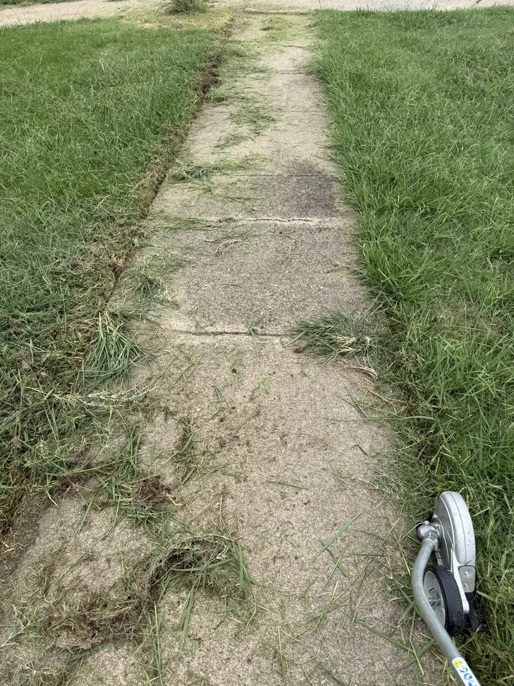 Reliable lawn care service with custom design across Dallas, TX - JJC DFW Lawn Care Services