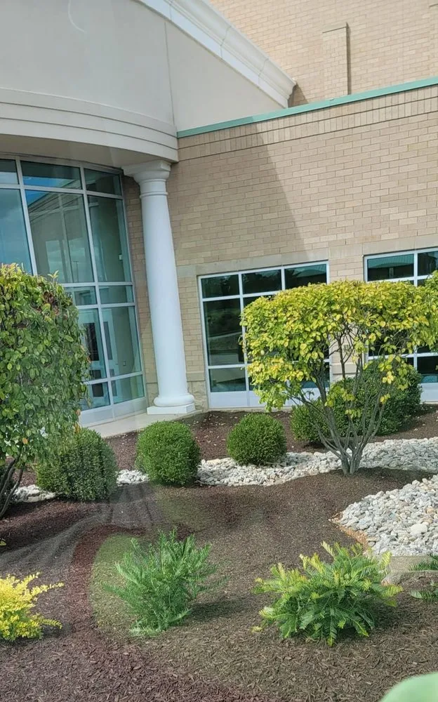 Expert lawn mowing service in Shelbyville, KY - JJD Lawn Care and Landscaping