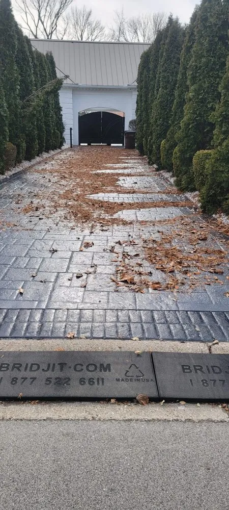 Local residential landscaping in Shelbyville, KY by JJD Lawn Care and Landscaping