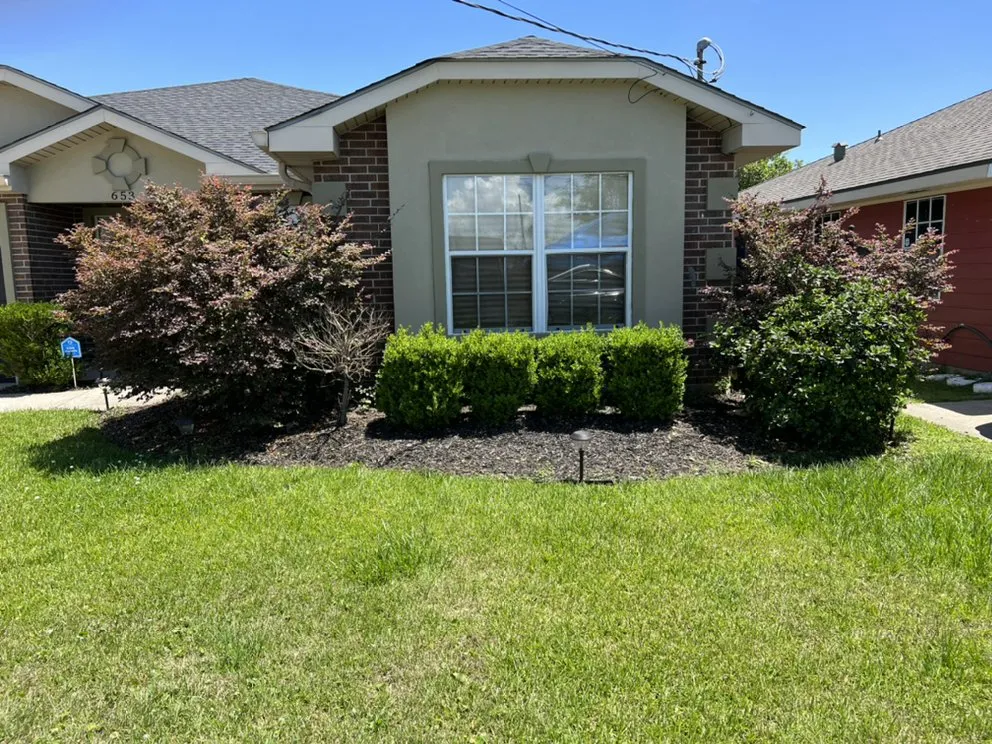 Top-rated lawn care service for homes in Westwego, LA by JJL LANDSCAPING & Tree Services