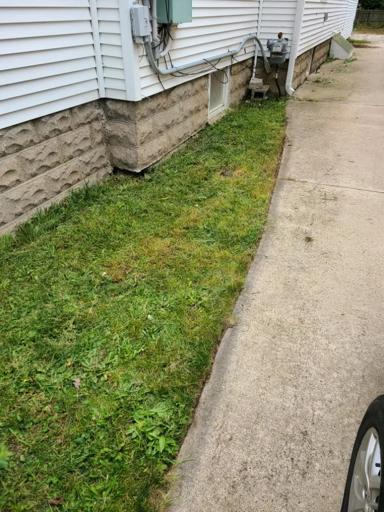 Top-rated landscaping services for residential properties in Lansing, MI by Jjr Lawn Care