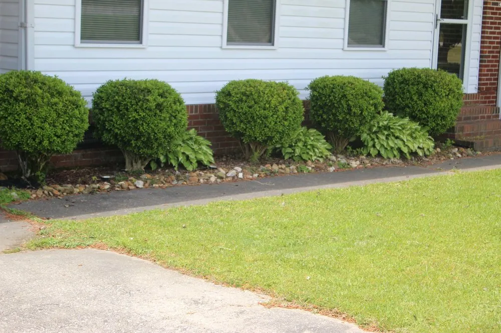 Reliable garden landscaping for beautiful yards in Windsor, NC by JJR Unlimited Lawn Care