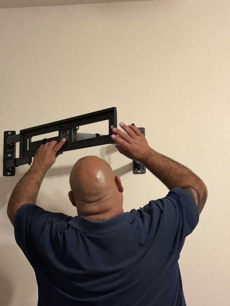 Top-rated lawn care service near you in Corpus Christi, TX by JJ’s Honey Do