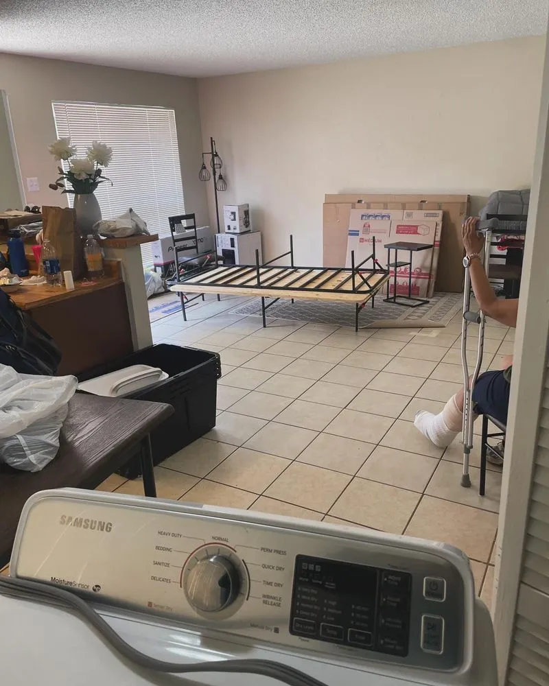 Reliable yard maintenance in Natalia, TX by JJ’s House Cleaning