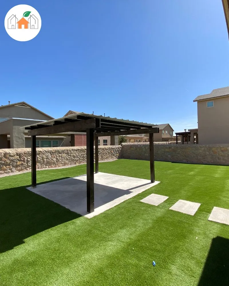 Professional lawn mowing service in El Paso, TX by JJ's Landscape