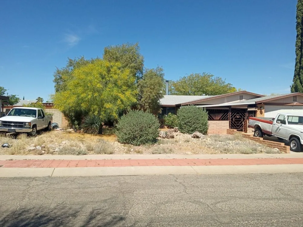 Expert residential landscaping for homes in Tucson, AZ by JJ's Landscapes