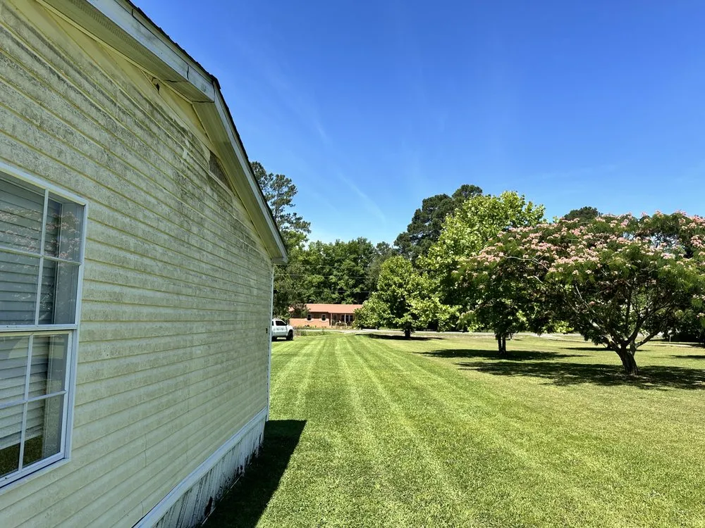 Reliable yard maintenance experts serving Red Springs, NC - JJ’s Landscaping