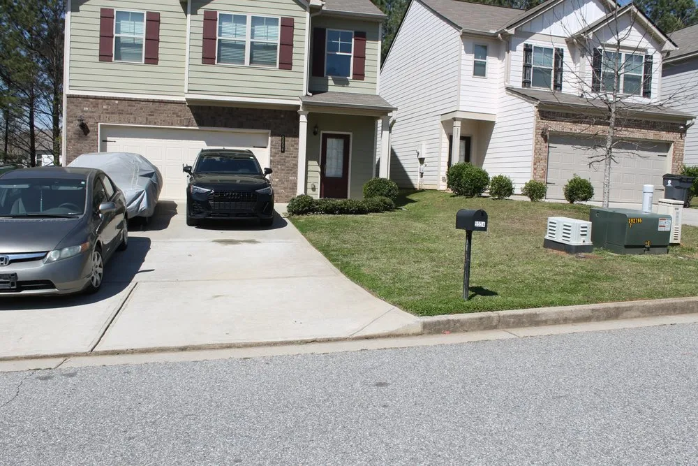 Local lawn care service in Atlanta, GA - JJs Lawn Care Atl