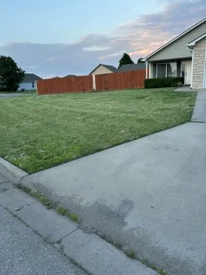 JJ’s Lawn Care Service Logo