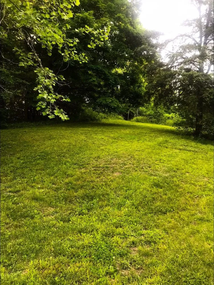 Trusted landscaping services in Somerset, KY by JJ’s Mowing & Weed Eating