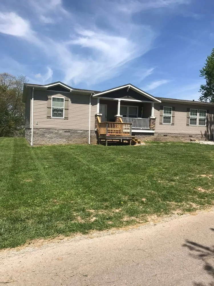 Expert lawn care service in Somerset, KY by JJ’s Mowing & Weed Eating