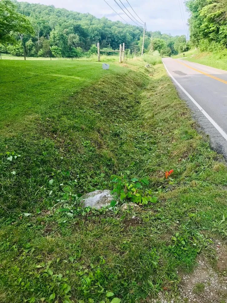 Trusted landscape installation in Somerset, KY by JJ’s Mowing & Weed Eating