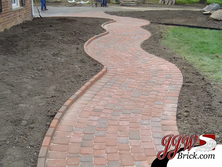 Affordable outdoor landscaping experts serving Macomb, MI - JJW Brick