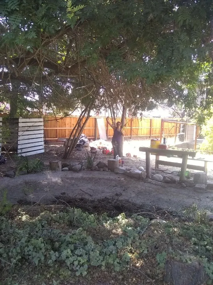 Custom garden landscaping for year-round maintenance in Farmington, CA by JK & L Weedeating Services