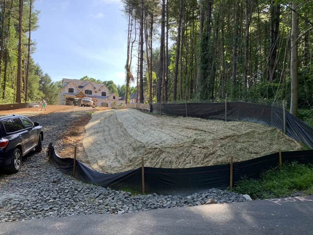 Local residential landscaping experts serving Warrenton, VA - J&K Grounds Maintenance