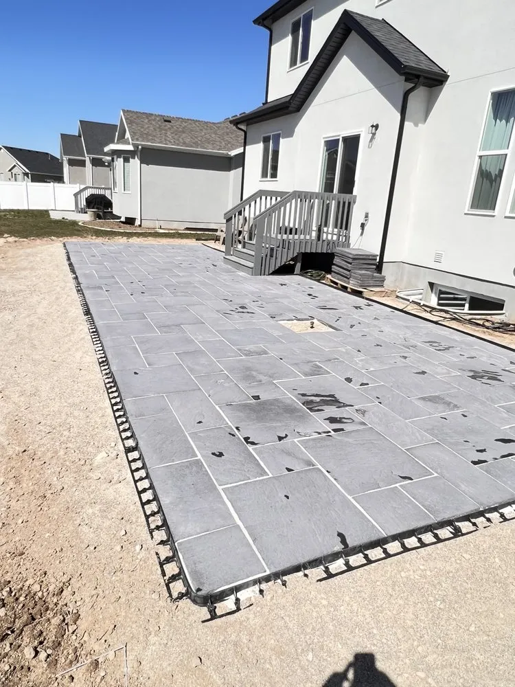 Affordable landscaping services in Roselle Park, NJ by J&K landscaping and mansory