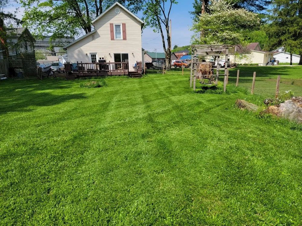 Trusted residential landscaping experts serving Fredericksburg, OH - J&K Lawn care
